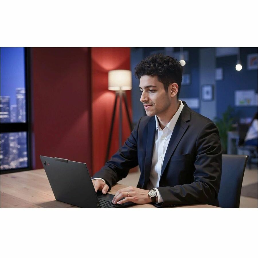 Lenovo ThinkPad X1 Carbon Gen 13 21NS005UUS 14" Touchscreen Copilot+ PC Notebook - WUXGA - 60 Hz - Intel Core Ultra 7 268V - vPro Technology - Intel Evo Platform - 32 GB - 512 GB SSD - English Keyboard - Black Paint